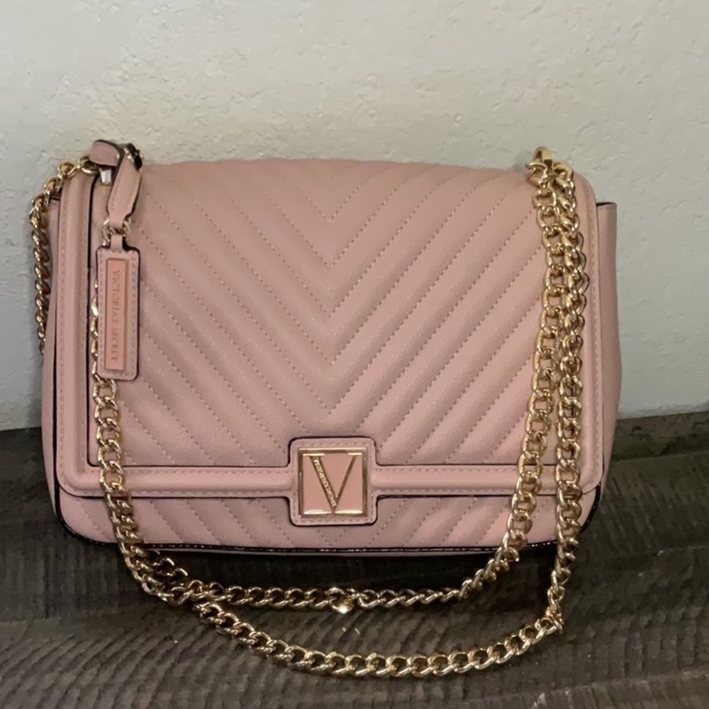 Victora Secret Pale Pink Quilted Shoulder Crossbody - Picture 7 of 9